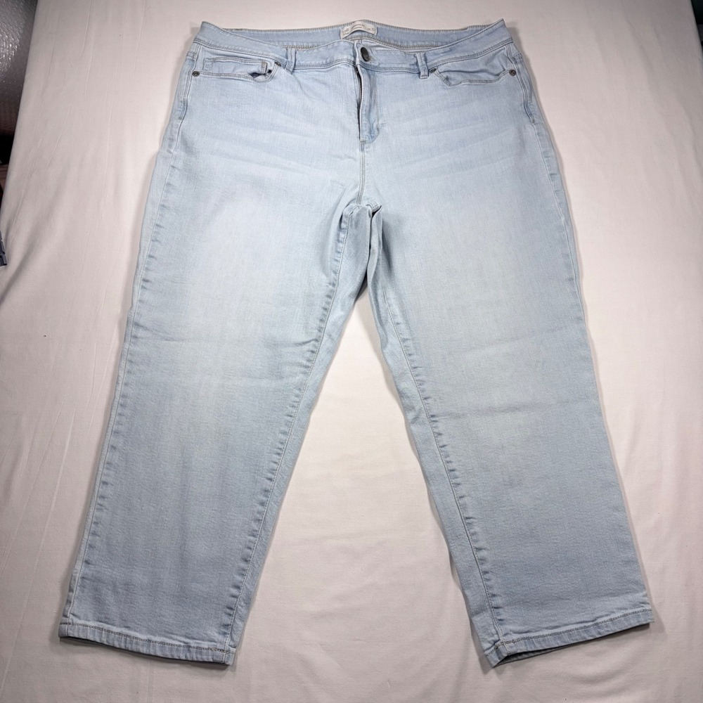 J. Jill Authentic Fit Cropped Jeans Size 16 Light Wash Denim Blue Straight Leg